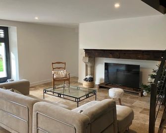 La Grange 6 personnes - Boulazac-Isle-Manoire - Salon