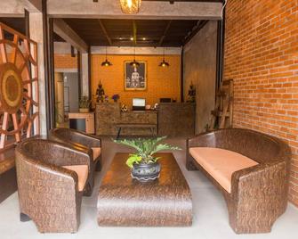 Iris Hostel - Chiang Mai - Lobby