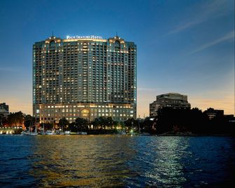 Four Seasons Hotel Cairo at Nile Plaza - Cairo - Toà nhà