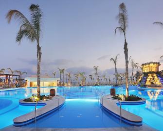 Olympic Lagoon Resort Paphos - Paphos - Pool