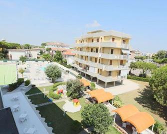 Hotel Marina Beach - Lido di Savio - Edificio
