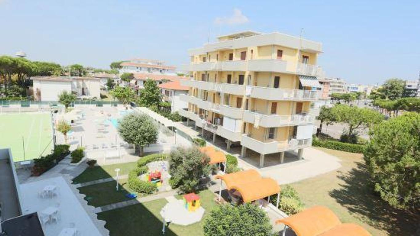 Hotel Marina Beach - Azzurro Club