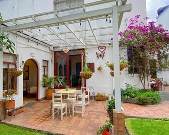 Sakti Hostal B&B - Quito - Pátio