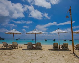Chareena Beachside - Ko Lipe - Ranta