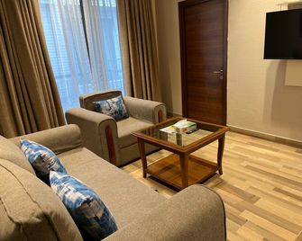 Uds Villa Scandinavian - Next to Vfs, Walking to Connaught Place - New Delhi