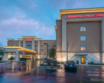 Hampton Inn and Suites Selma-San Antonio-Randolph AFB Texas - Selma - Edificio