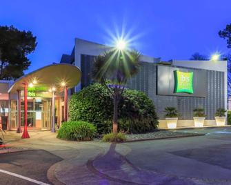 ibis Styles Lorient Caudan - Caudan - Building