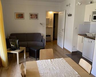 Appartement Formiguères, 2 pièces, 4 personnes - FR-1-295-140 - Formiguères - Sala de estar