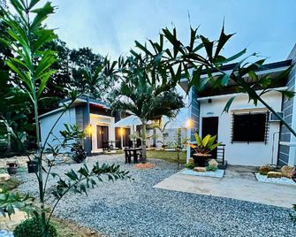 Sky Traveller Suites - Panglao - Bâtiment