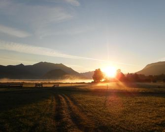 Gasthof Wiesenhof - Sankt Gilgen - Außenansicht