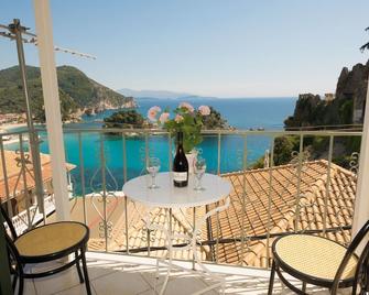 Marina's House - Parga - Balcón