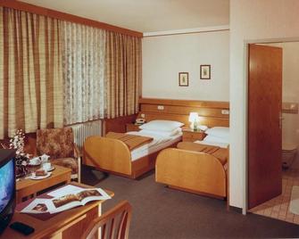 Hotel Hallerhof - Bad Hall - Bedroom