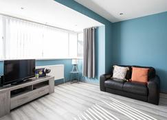 Fully Refurbished North Belfast Home - Belfast - Pokój dzienny