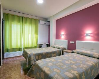 Hostal Rocamar - Almuñécar - Habitación