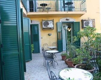 Villa Gaia - Taormina - Patio