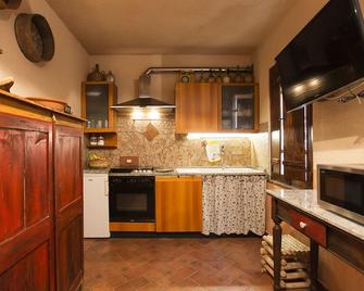 Riola Sardo: Apartment/ Flat - Riola Sardo - Riola Sardo - Kitchen