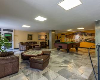 هوتل هايدنشانزي - درسدين - ردهة