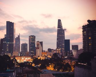 Prague Hotel - Ho Chi Minh City - Outdoors view