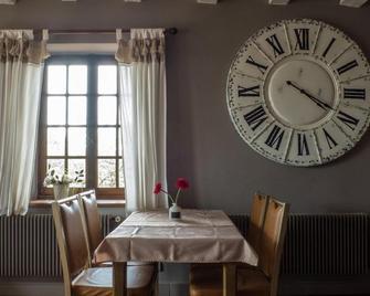 Logis Hotel Restaurant La Vieille Ferme, - Sance - Dining room