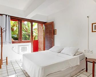 Novos Baianos Hostel e Pousada - Arraial d'Ajuda
