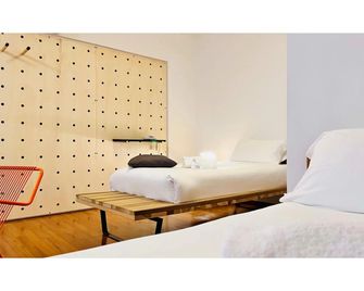 Imago Plus Hotel - בארי - חדר שינה