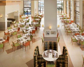 Ramada Resort by Wyndham Dead Sea - Sweimeh - Restaurante