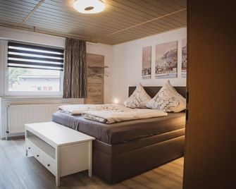 Restaurant / Pension Mainzer Tor - Alsfeld - Bedroom