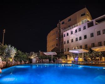 Mercure Olbia - Olbia - Building