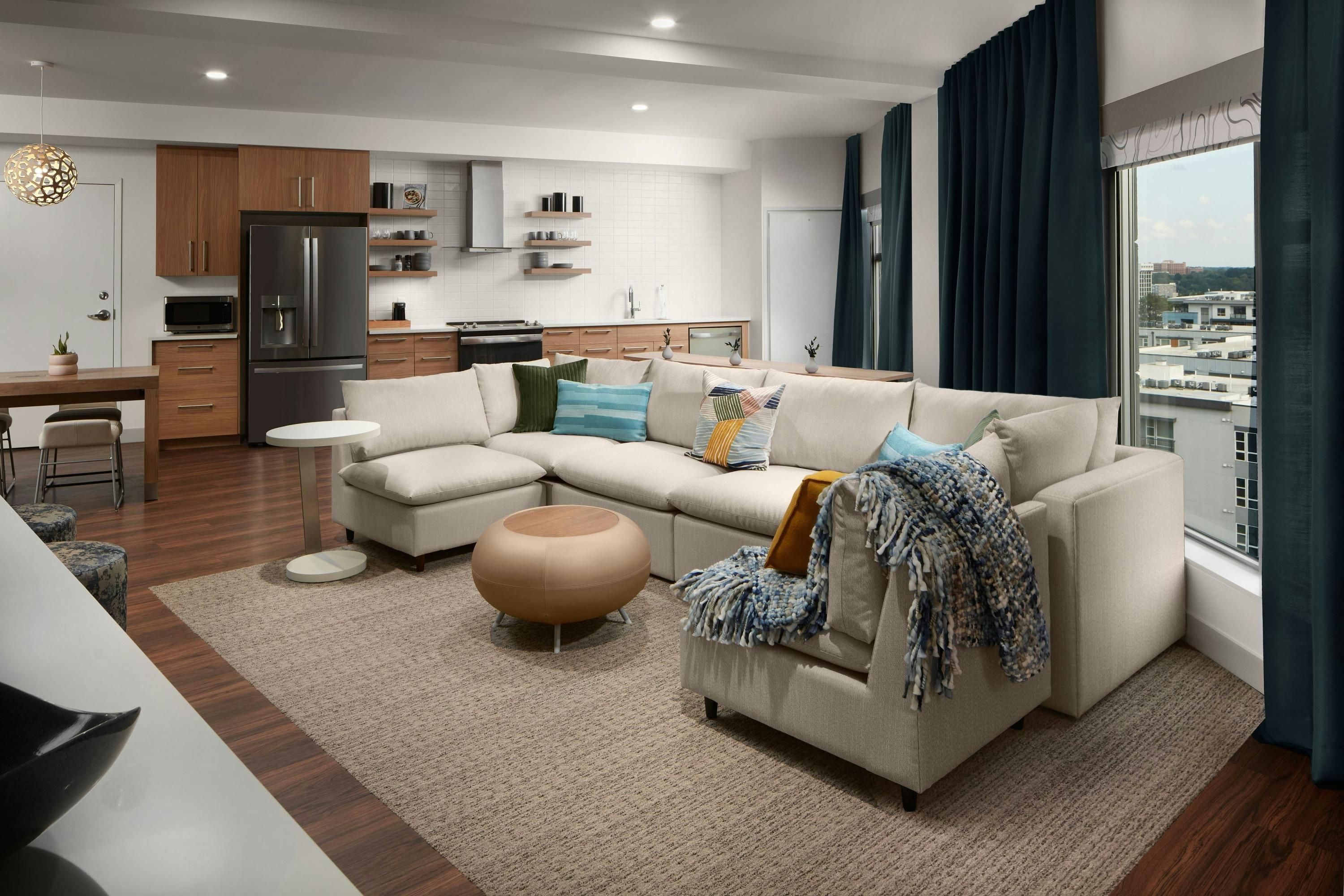 إليمنت شارلوت أبتان - تشارلوت (نورث كارولينا) - غرفة معيشة