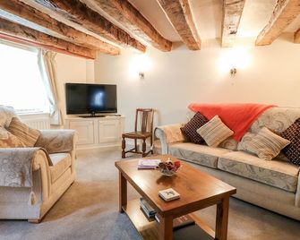 Hobson's Cottage 10 Main Street, Family Friendly In Ilkeston - Ilkeston - Living room