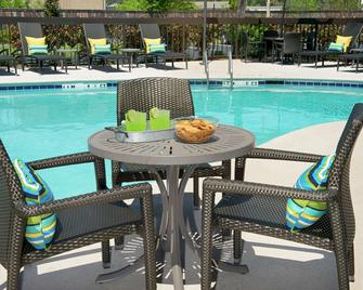 Hampton Inn Hilton Head - הילטון הד איילנד - בריכה