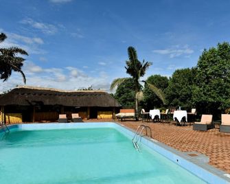 Highview Hotel - Karatu - Pool