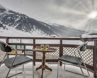 Badar Resorts and Spa - Sonāmarg - Balcony