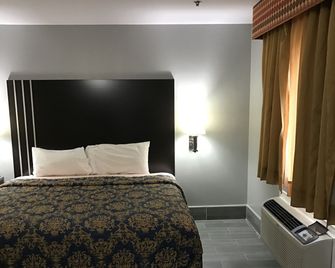 Express Inn - Weslaco - Bedroom
