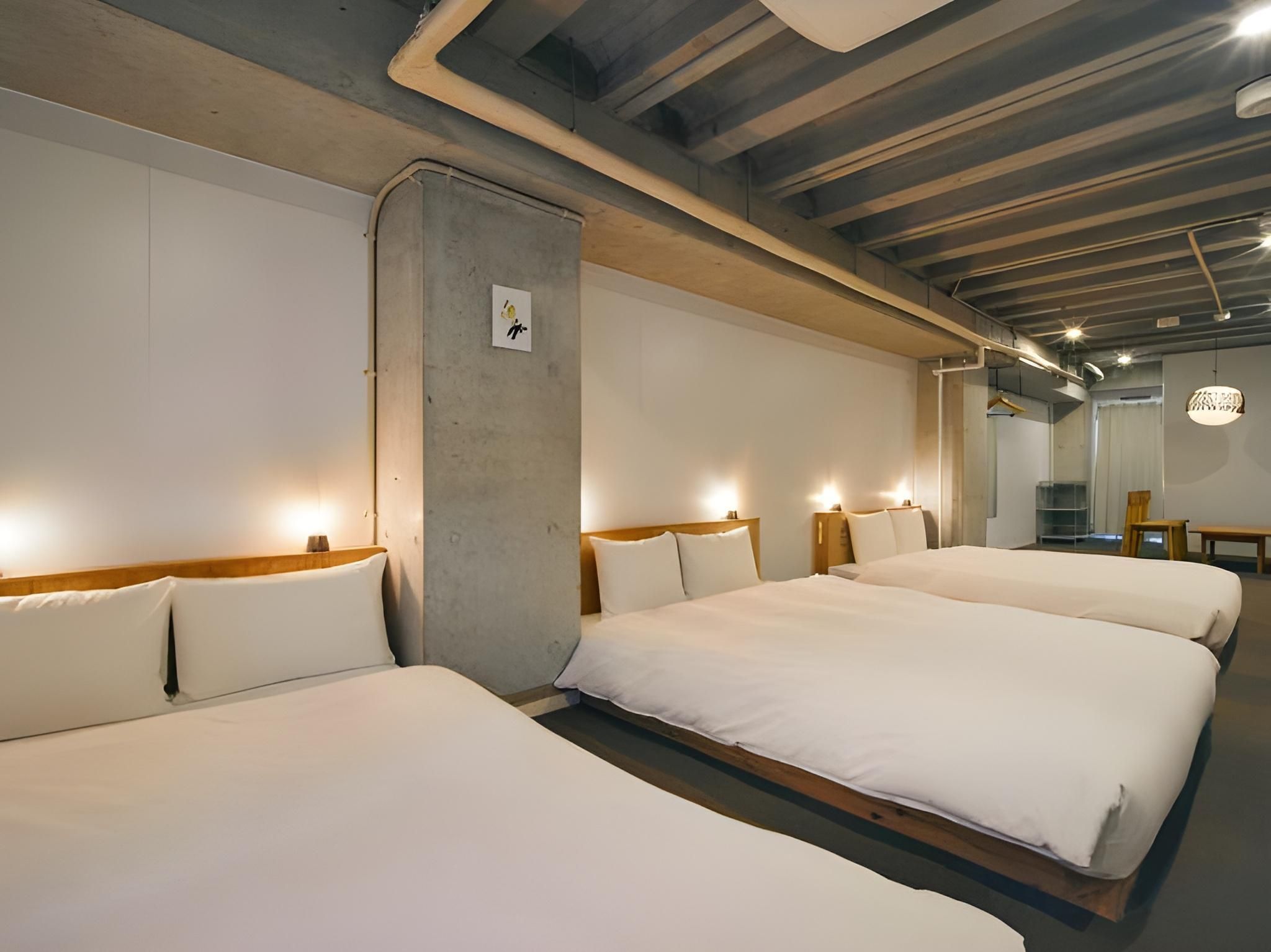 Common De -Hostel&Bar-