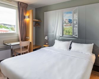 B&B HOTEL Lyon Grand Stade Meyzieu - Meyzieu - Schlafzimmer