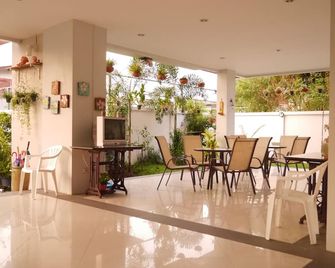 The Meet Green Apartment - בנגקוק - פטיו