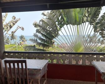 Paradise Ocean Resort - Cape Coast - Balcony