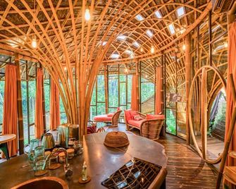 Bambu Indah Resort - Ubud - Yemek odası