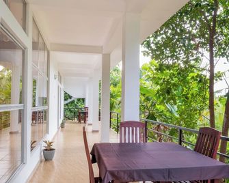 Ayurvedic Lanka Wellness Hotel - Habarana