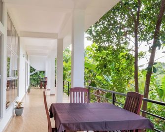 Ayurvedic Lanka Wellness Hotel - Habarana