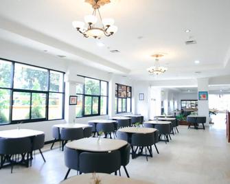 Pia Hotel Pangkalpinang - Pangkalan Baru - Restaurante
