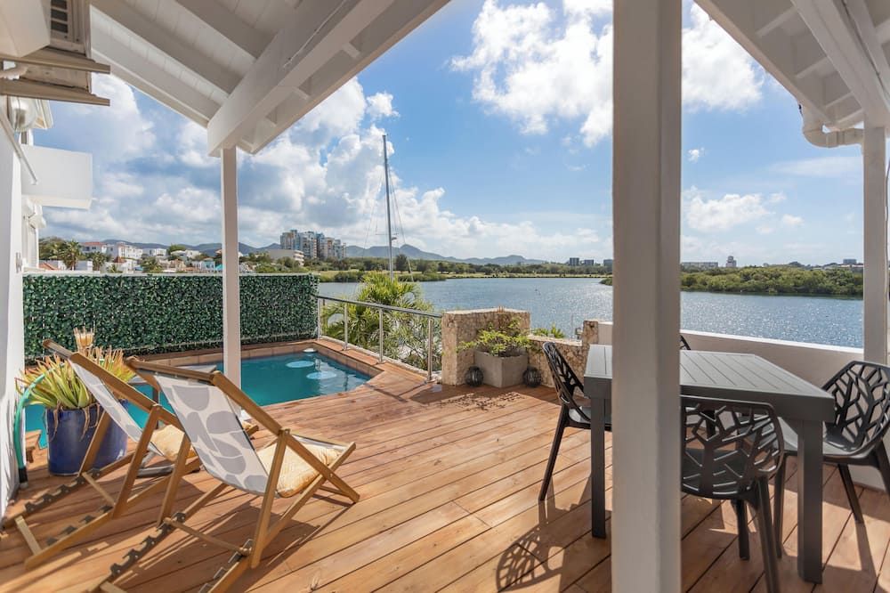 The Lost Paradise Condo, charming 2-room condo with private pool. - Simpson Bay - Balkon
