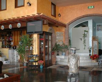 Hotel Esperia - Piombino - Lobby