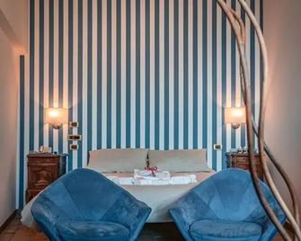 S. Martin Hotel - Giovinazzo - Spa