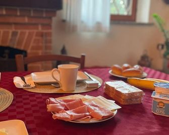 Villa La Quercia Country House - Sommariva del Bosco