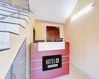 Deluxe Omalloor Temple Mts Lodge - Pathanāmthitta