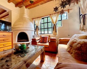Sandunga Lago Tzintzuntzan - Tzintzuntzán - Living room