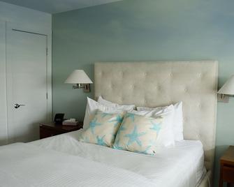 Sea Crest Resort - Amagansett - Bedroom