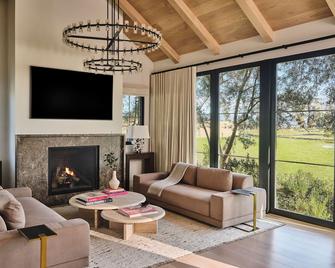 Stanly Ranch, Auberge Resorts Collection - Napa - Living room